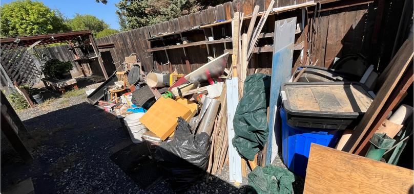 Before: Junk Removal in Willows