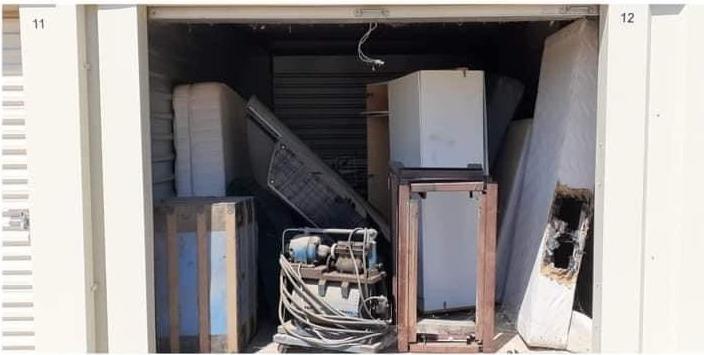 Before: Appliance Removal in Paradise
