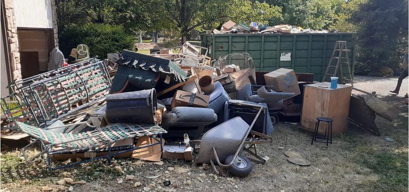 Before: Furniture Removal in Los Molinos
